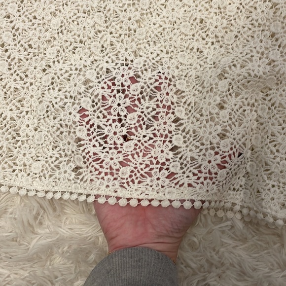 Sugarlips Crochet Sleeveless Top NWOT - Picture 3 of 6